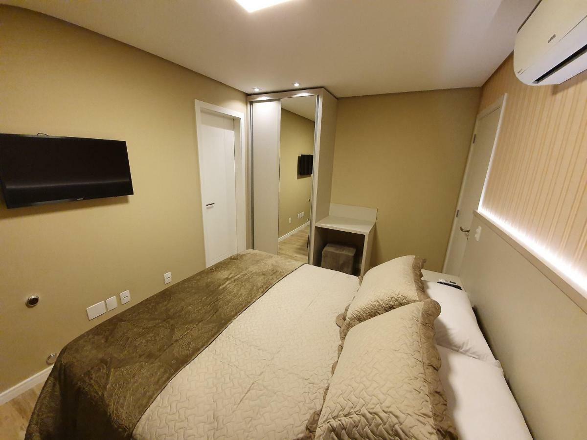Apto de Luxo Centro de Gramado, 2 Suítes, Mobiliado e Equipado  Exterior foto
