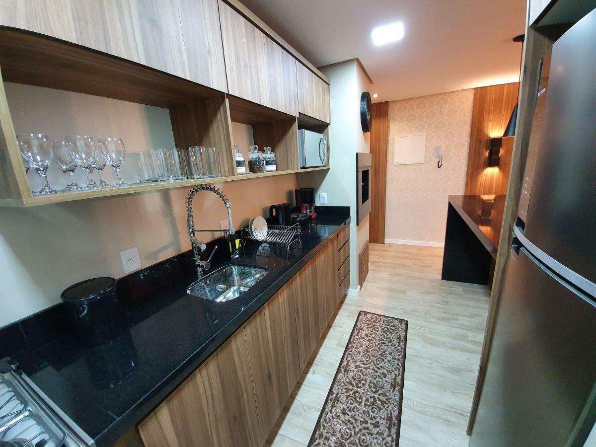 Apto de Luxo Centro de Gramado, 2 Suítes, Mobiliado e Equipado  Exterior foto